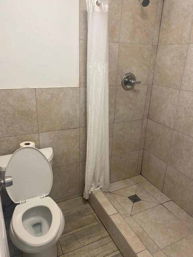 Americas Best Value Inn Thousand Oaks Extérieur photo