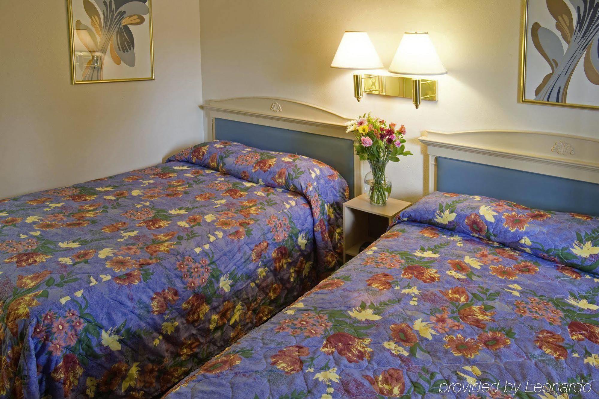 Americas Best Value Inn Thousand Oaks Chambre photo