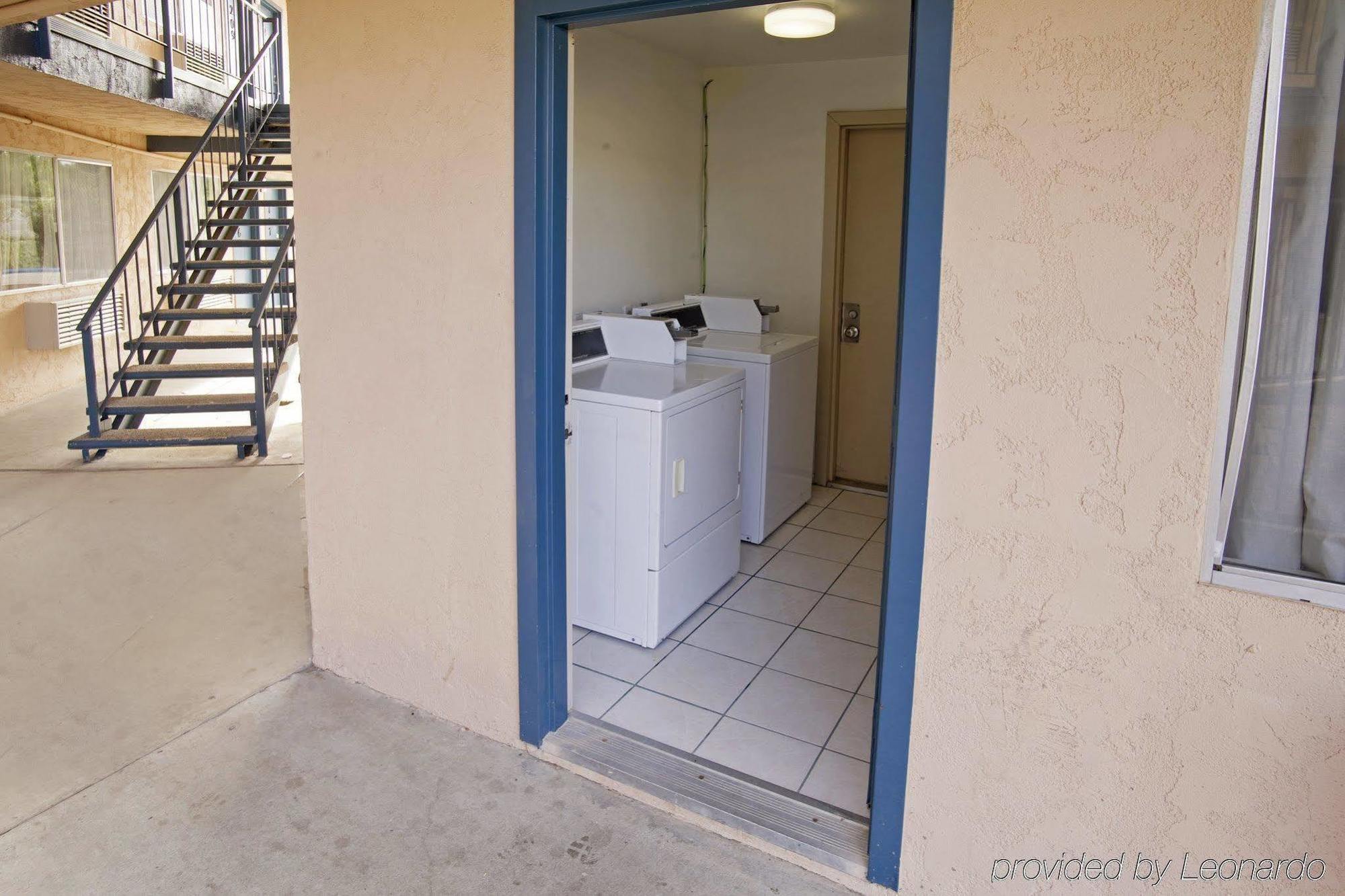 Americas Best Value Inn Thousand Oaks Facilités photo
